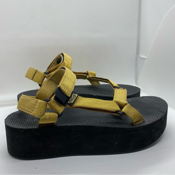 Teva Shoes - Teva Sandals Flatform Universal Women 11 Black Gold Metallic